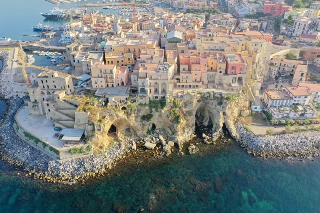 포츠올리 La Casa Del Largo Del Rosso 아파트 외부 사진
